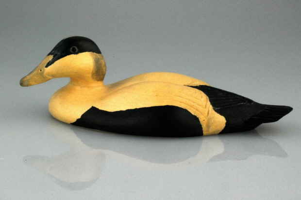 Eider bird carving
